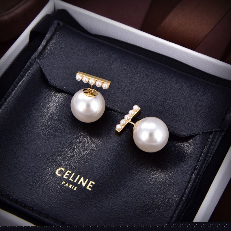 Ce**e earrings